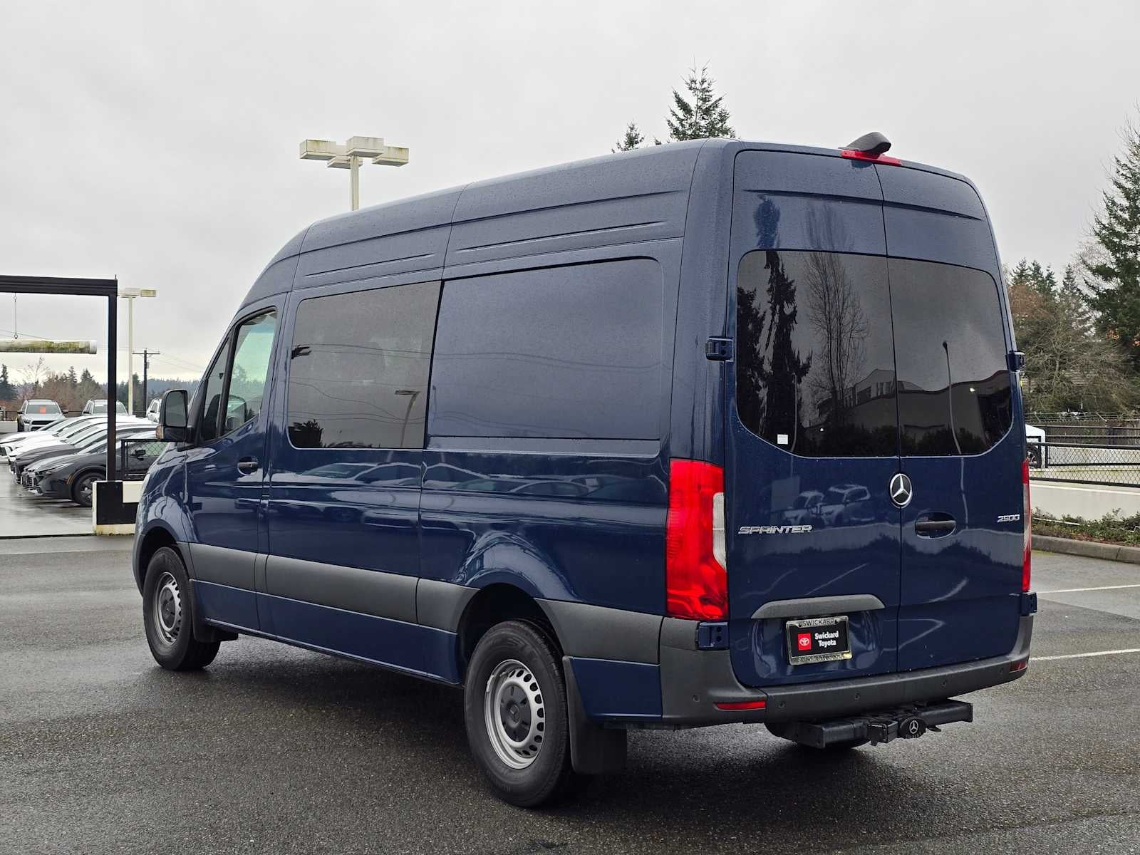 2024 Mercedes-Benz Sprinter Cargo Van Base