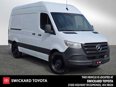 2024 Mercedes-Benz Sprinter Crew Van Base