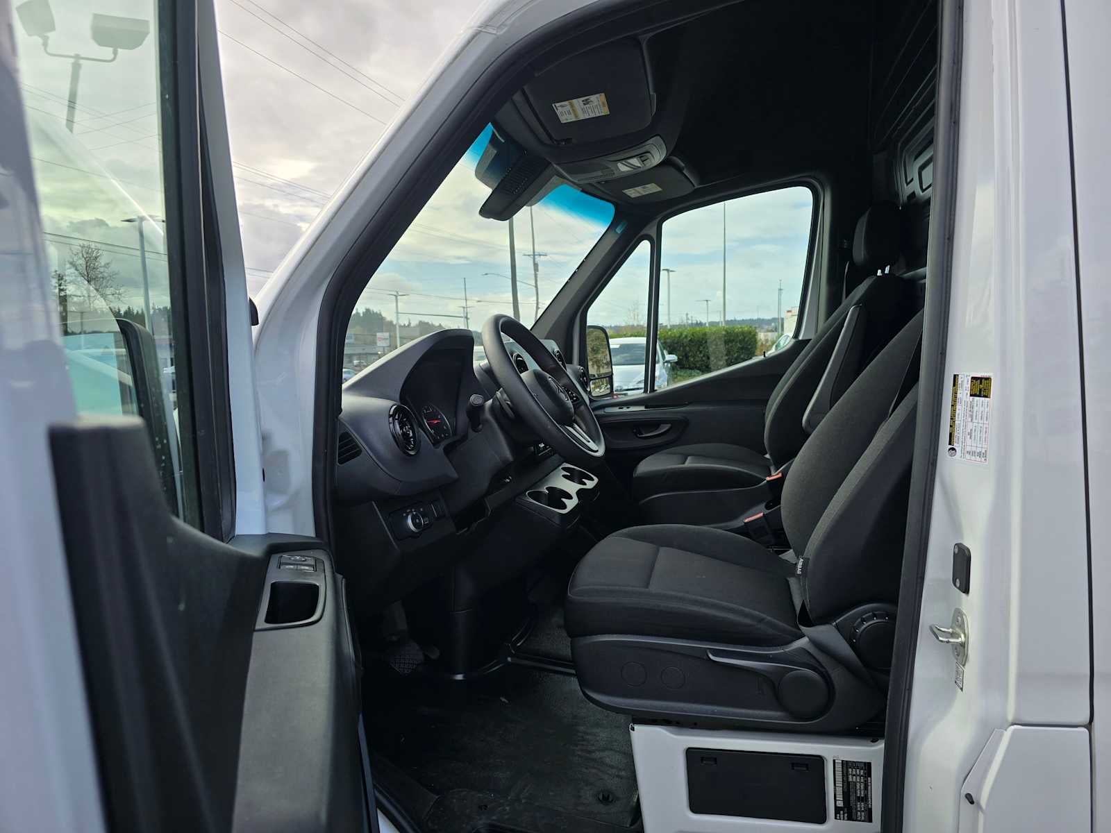 2024 Mercedes-Benz Sprinter Crew Van Base