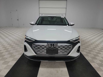 2024 Audi Q8 e-tron Premium Plus