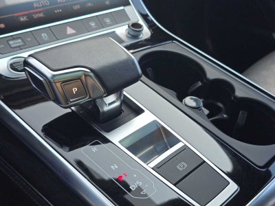 2023 Audi Q7 Premium Plus