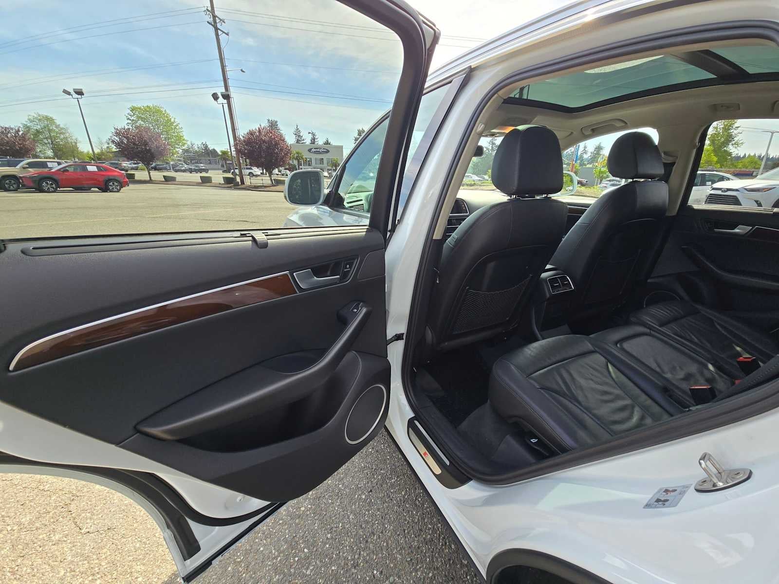 2012 Audi Q5 3.2L Prestige