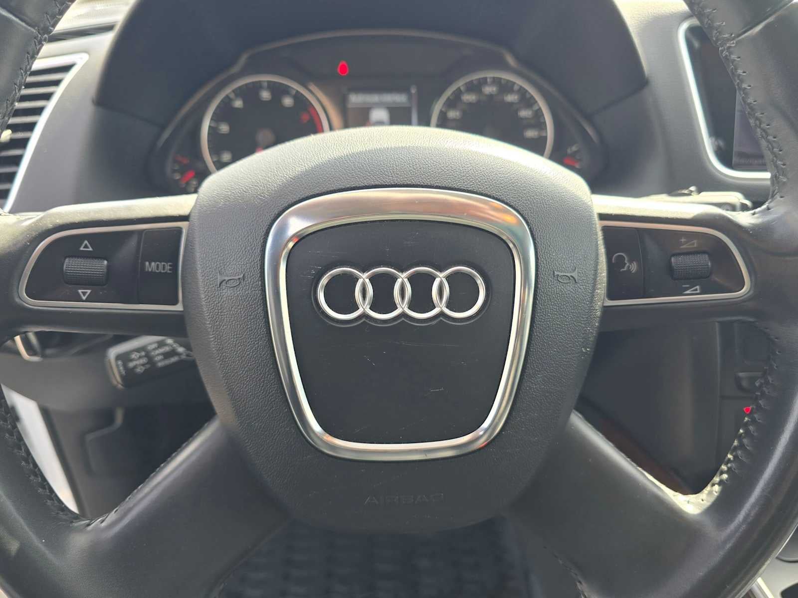 2012 Audi Q5 3.2L Prestige