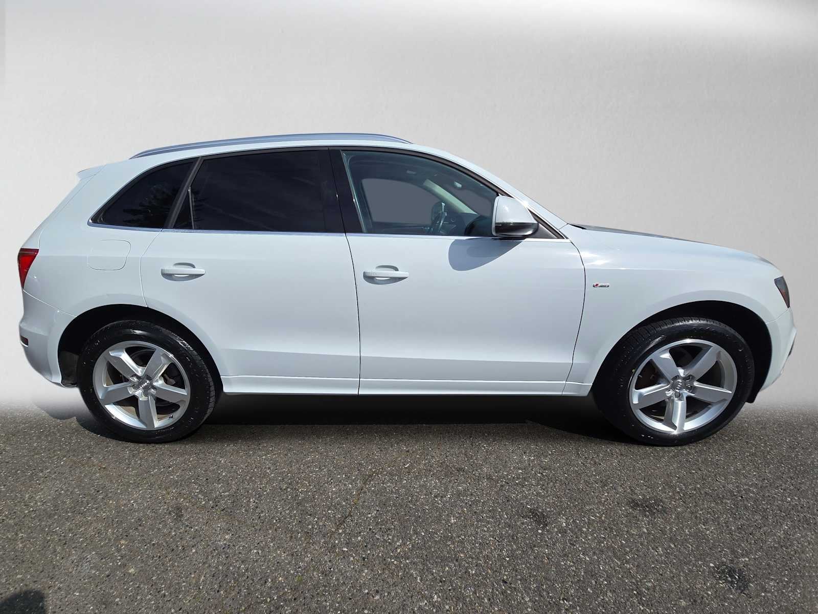 2012 Audi Q5 3.2L Prestige
