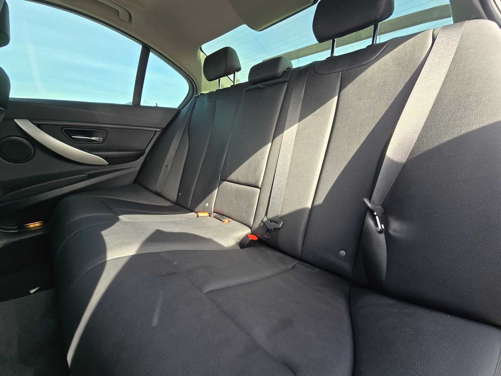 2014 BMW 320i 320i