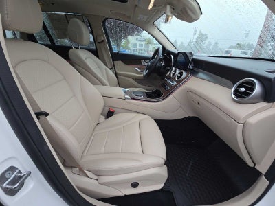 2020 Mercedes-Benz GLC 300 GLC 300