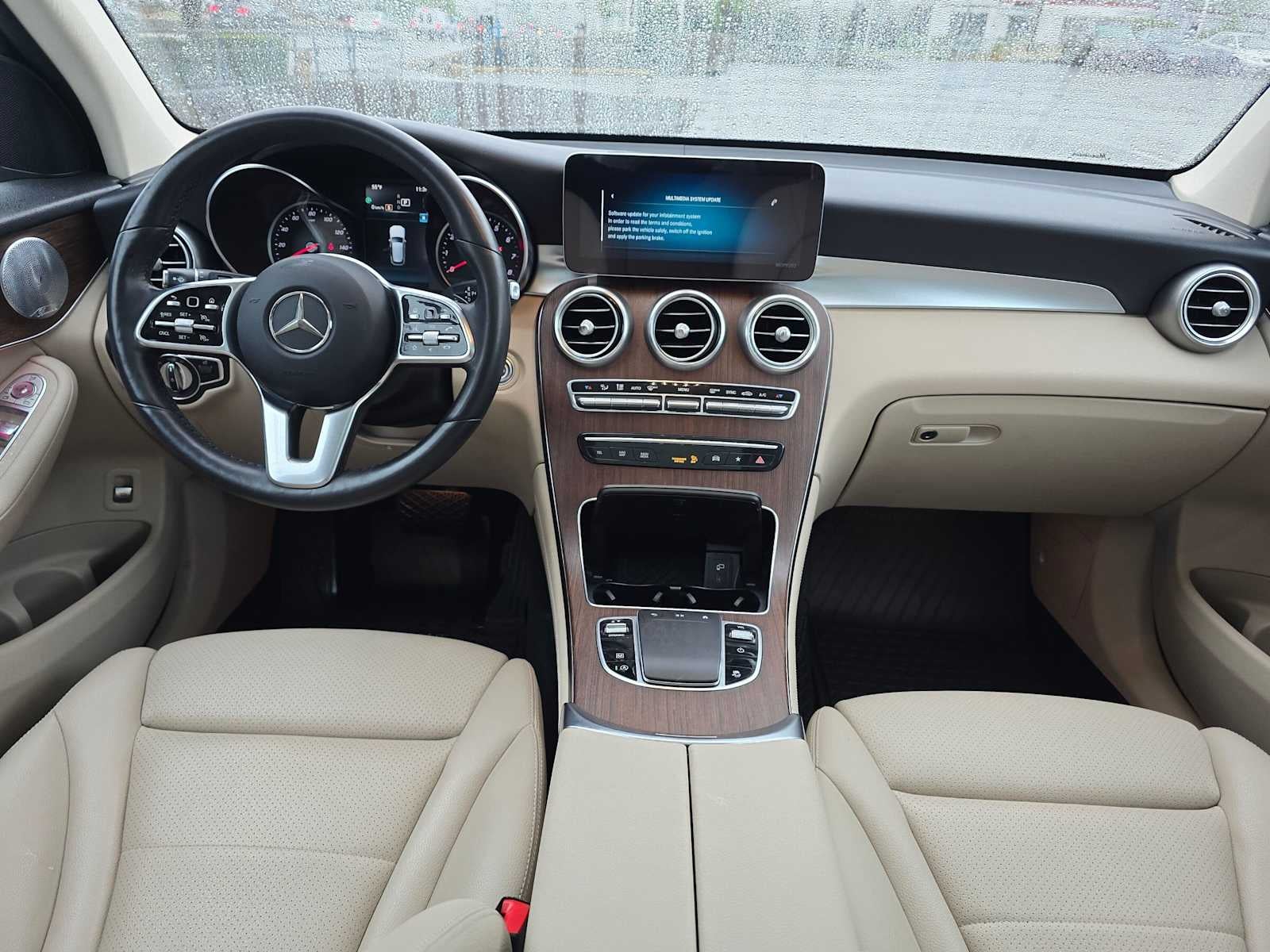 2020 Mercedes-Benz GLC 300 GLC 300