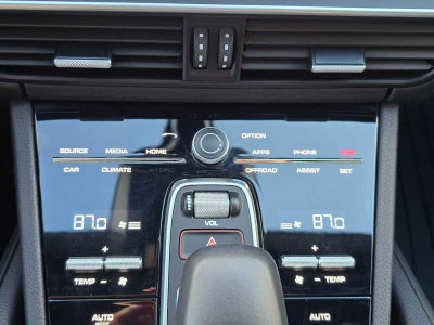 2023 Porsche Cayenne Platinum Edition