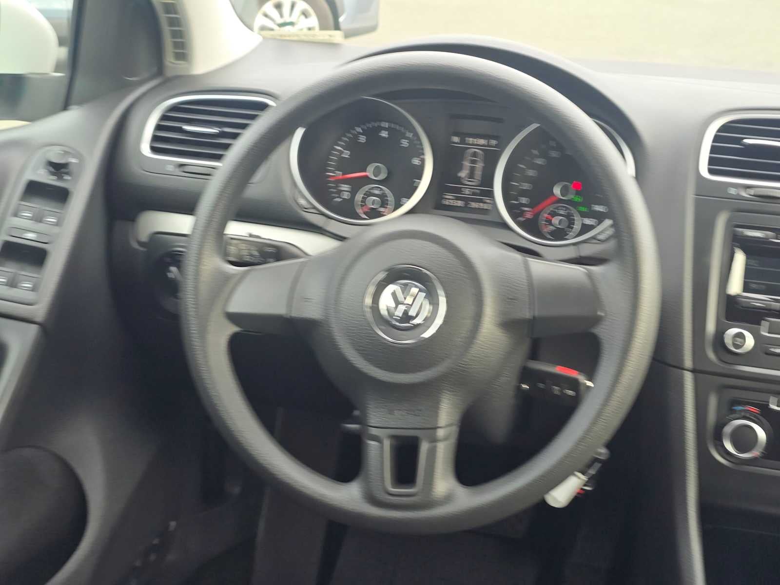 2012 Volkswagen Golf w/Conv