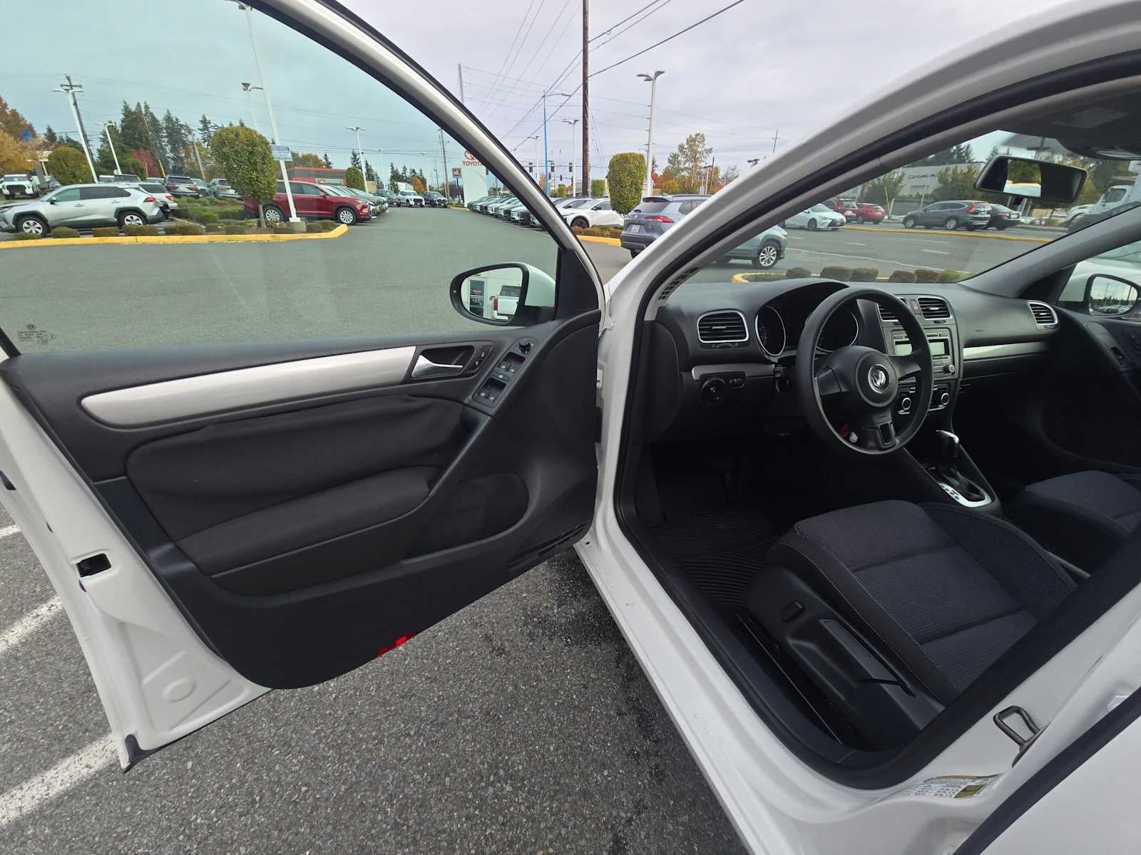 2012 Volkswagen Golf w/Conv