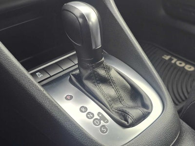2012 Volkswagen Golf w/Conv