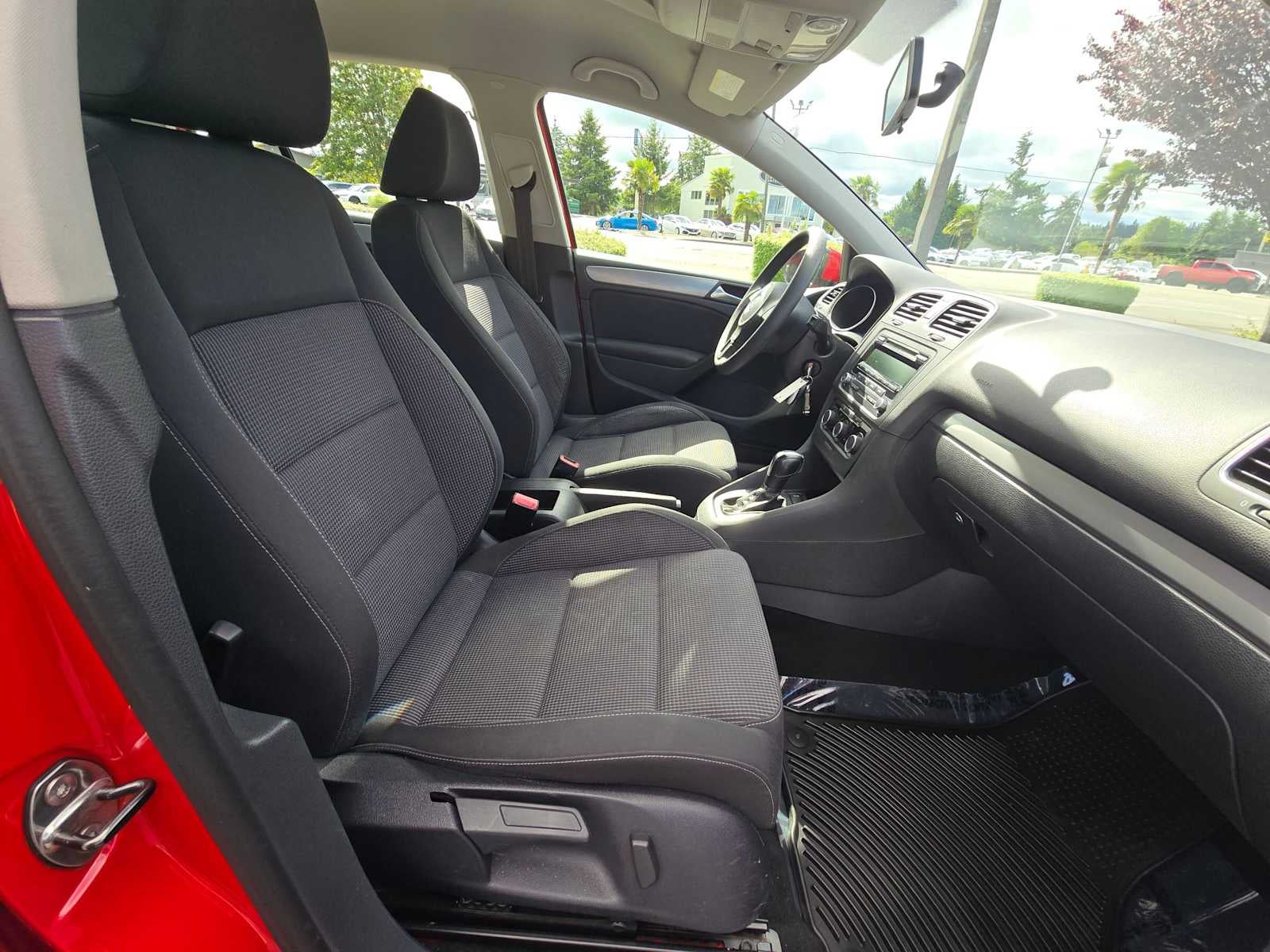 2012 Volkswagen Golf w/Conv