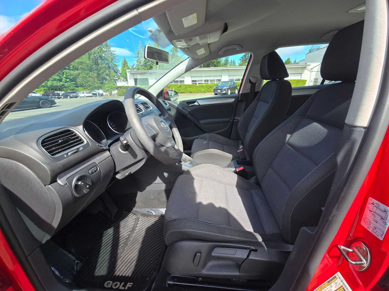 2012 Volkswagen Golf w/Conv