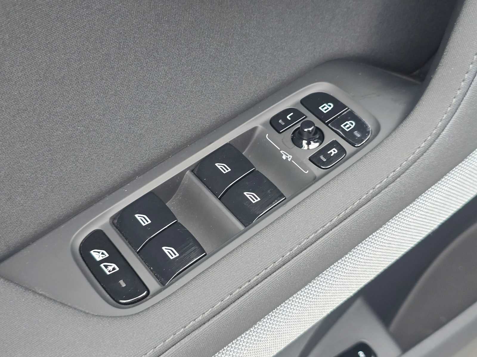 2024 Polestar 2 Plus