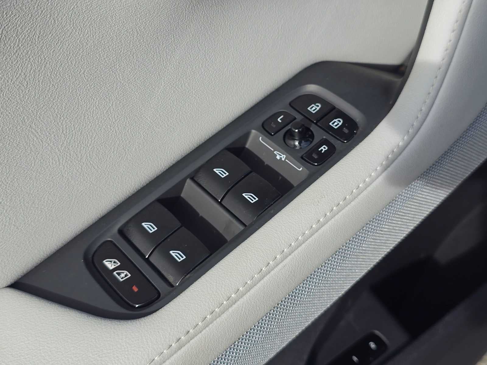 2024 Polestar 2 Plus
