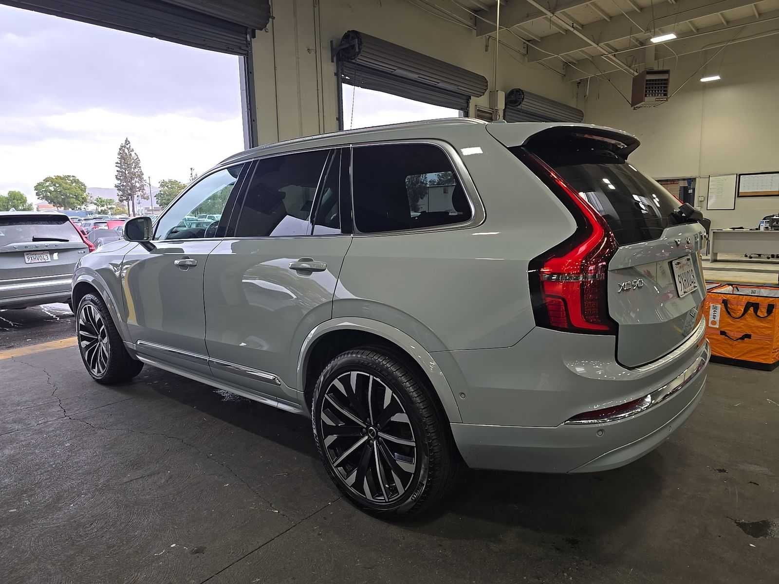 2026 Volvo XC90 Plus