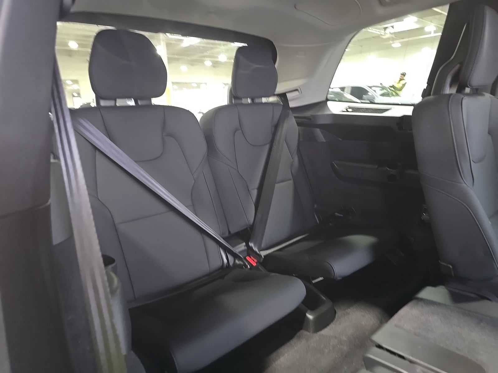 2026 Volvo XC90 Plus