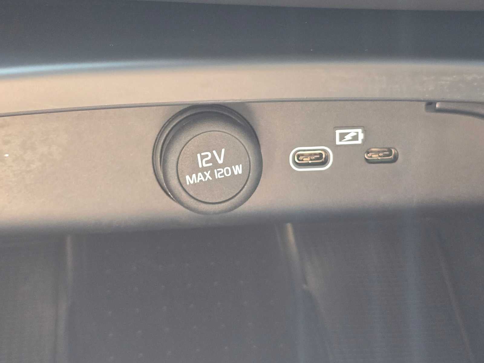 2023 Volvo C40 Recharge Pure Electric Ultimate