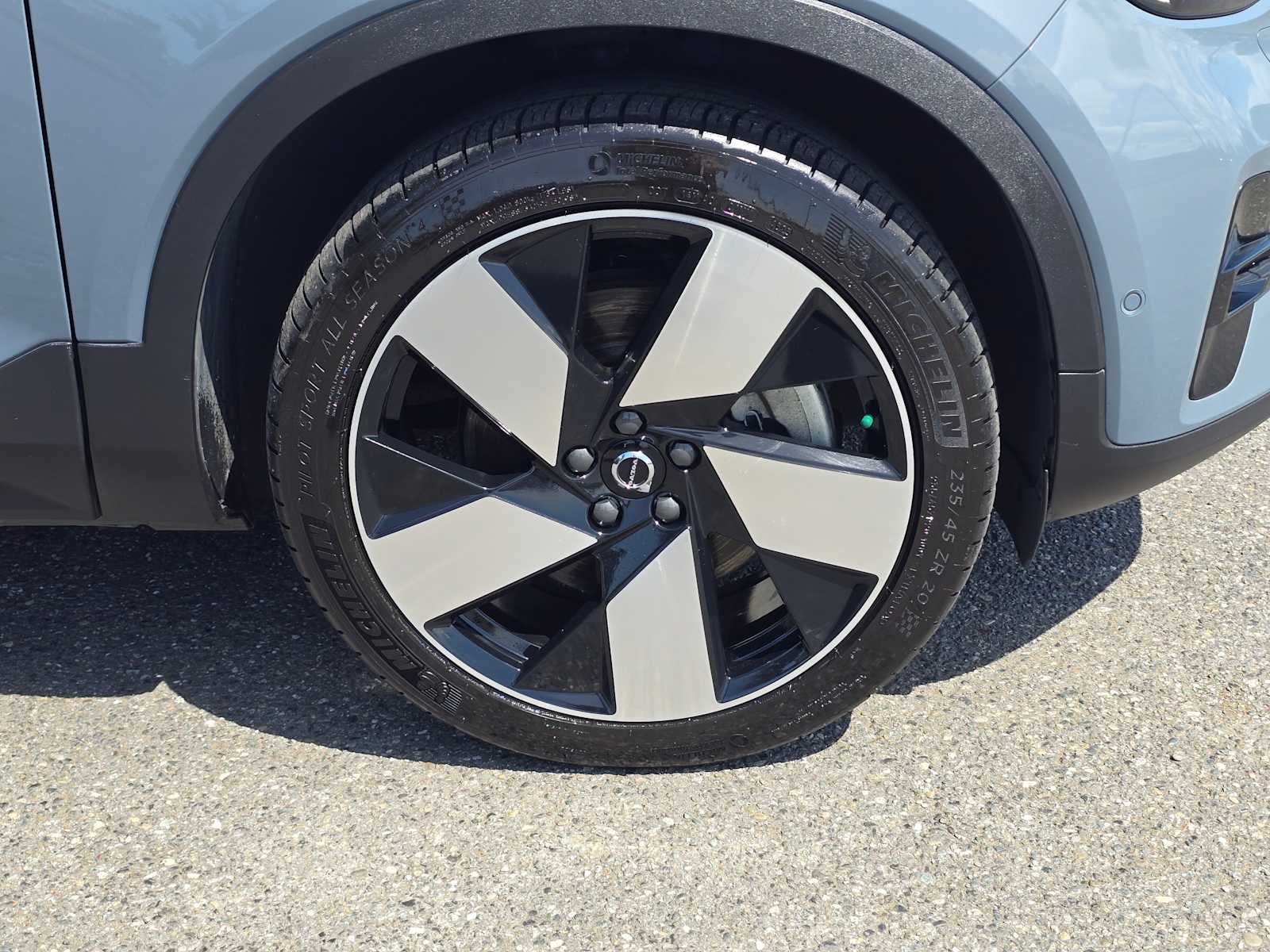 2023 Volvo C40 Recharge Pure Electric Ultimate
