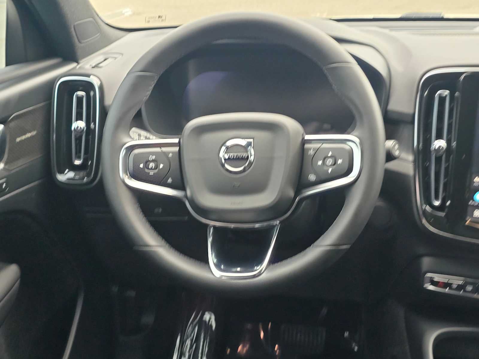 2023 Volvo XC40 Recharge Pure Electric Ultimate