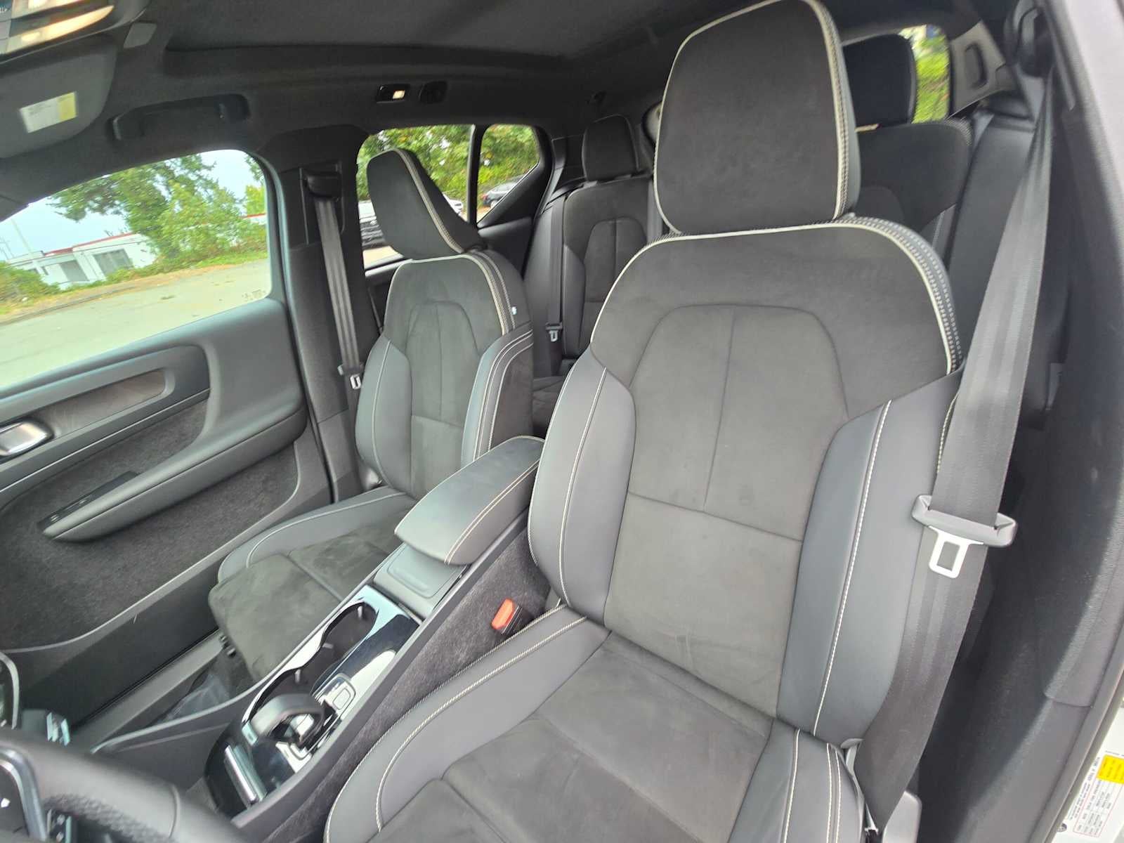 2023 Volvo XC40 Recharge Pure Electric Ultimate