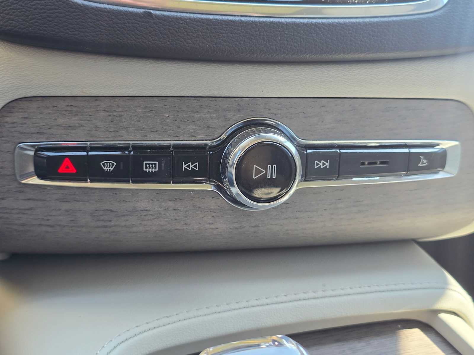 2023 Volvo XC90 Recharge Plug-In Hybrid Ultimate