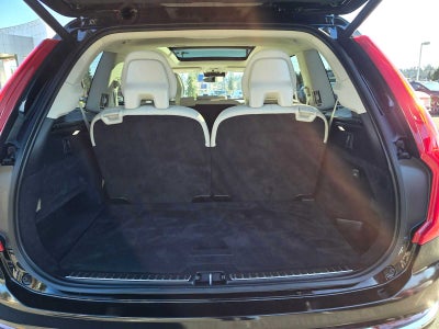 2022 Volvo XC90 Recharge Plug-In Hybrid Inscription Expression