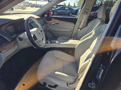 2022 Volvo XC90 Recharge Plug-In Hybrid Inscription Expression