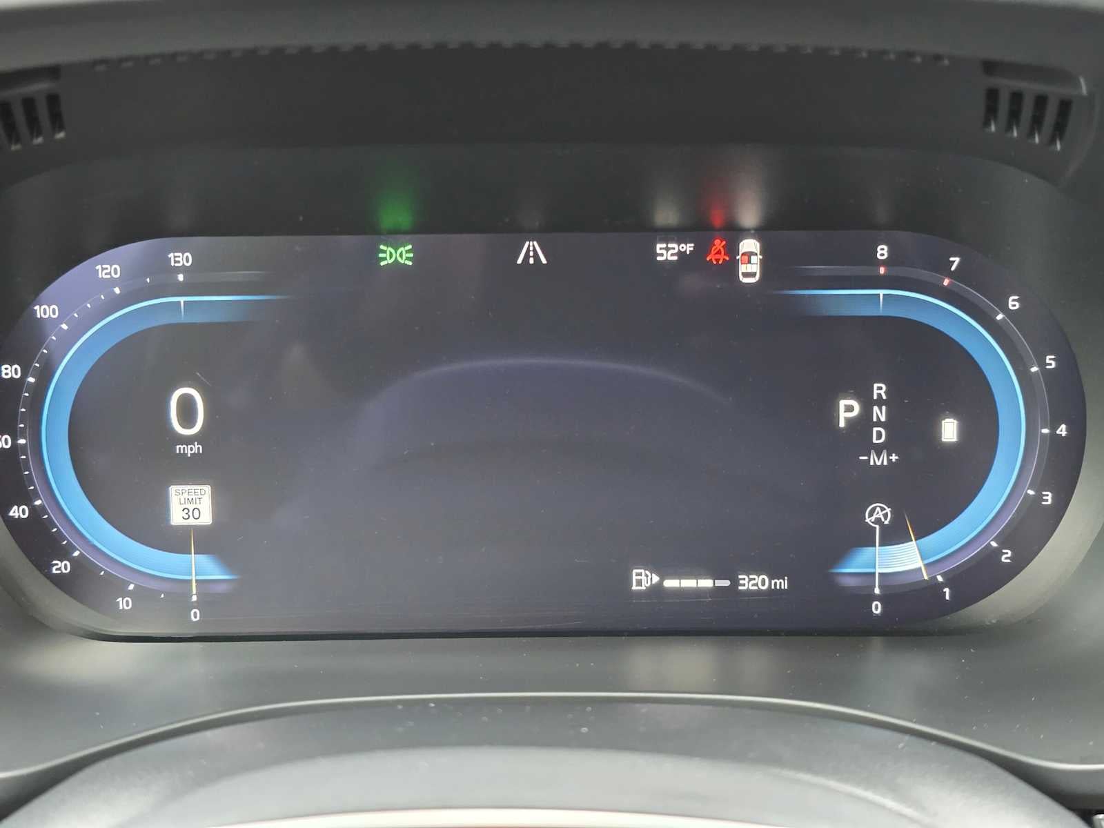 2023 Volvo XC60 Plus Bright Theme