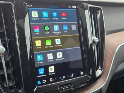 2023 Volvo XC60 Plus Bright Theme