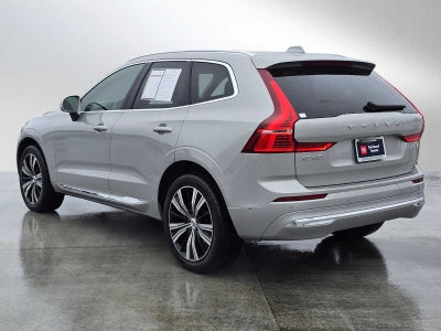 2023 Volvo XC60 Plus Bright Theme