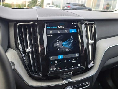 2025 Volvo XC60 Plus