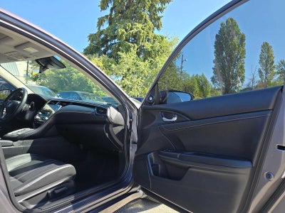 2019 Honda Insight Touring