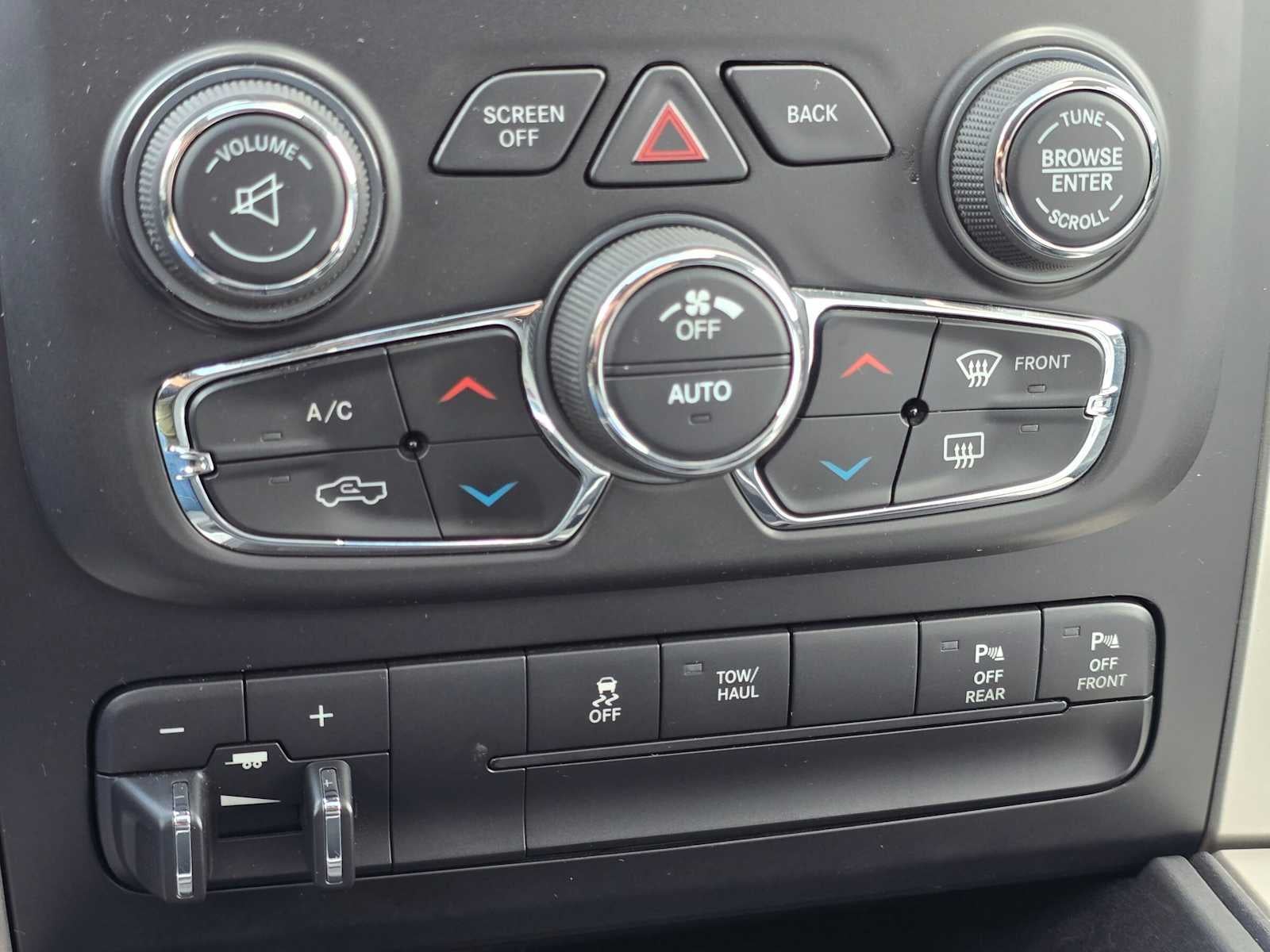 2017 RAM 1500 Big Horn