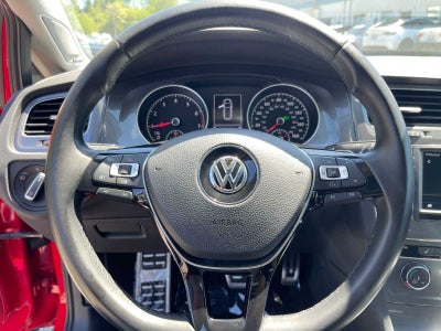 2017 Volkswagen Golf Alltrack SE