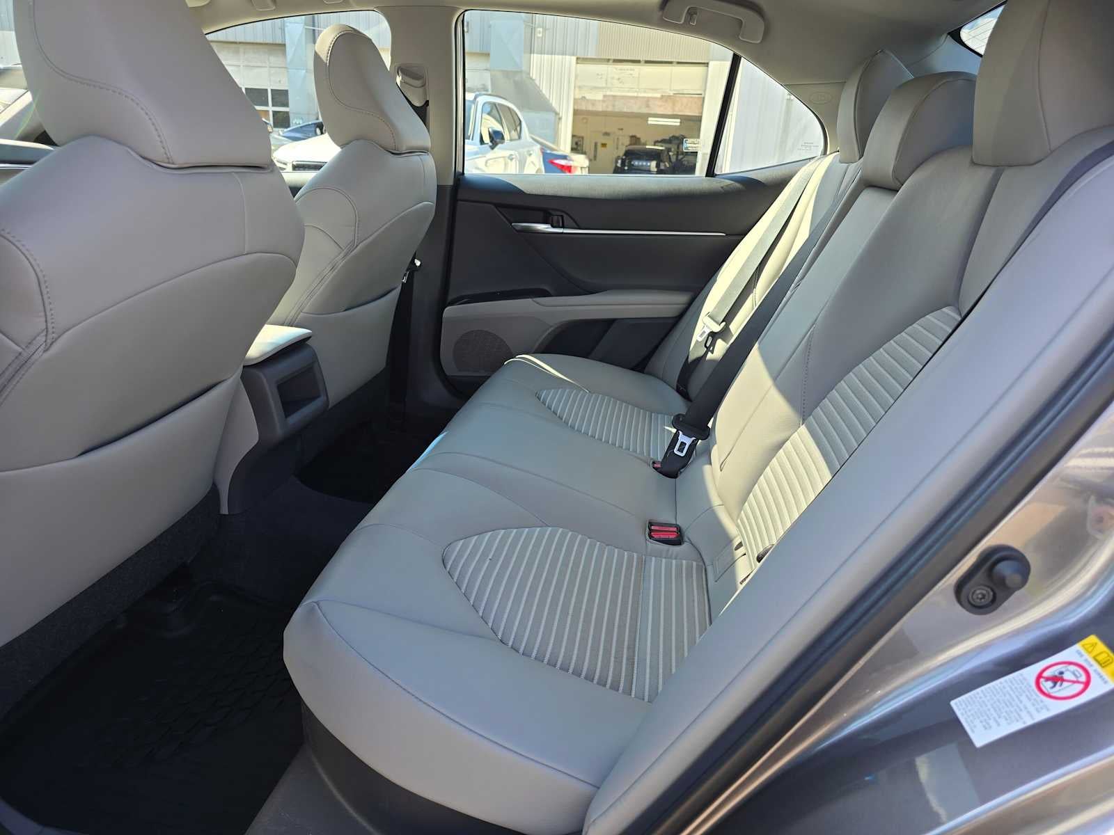 2018 Toyota Camry Hybrid SE