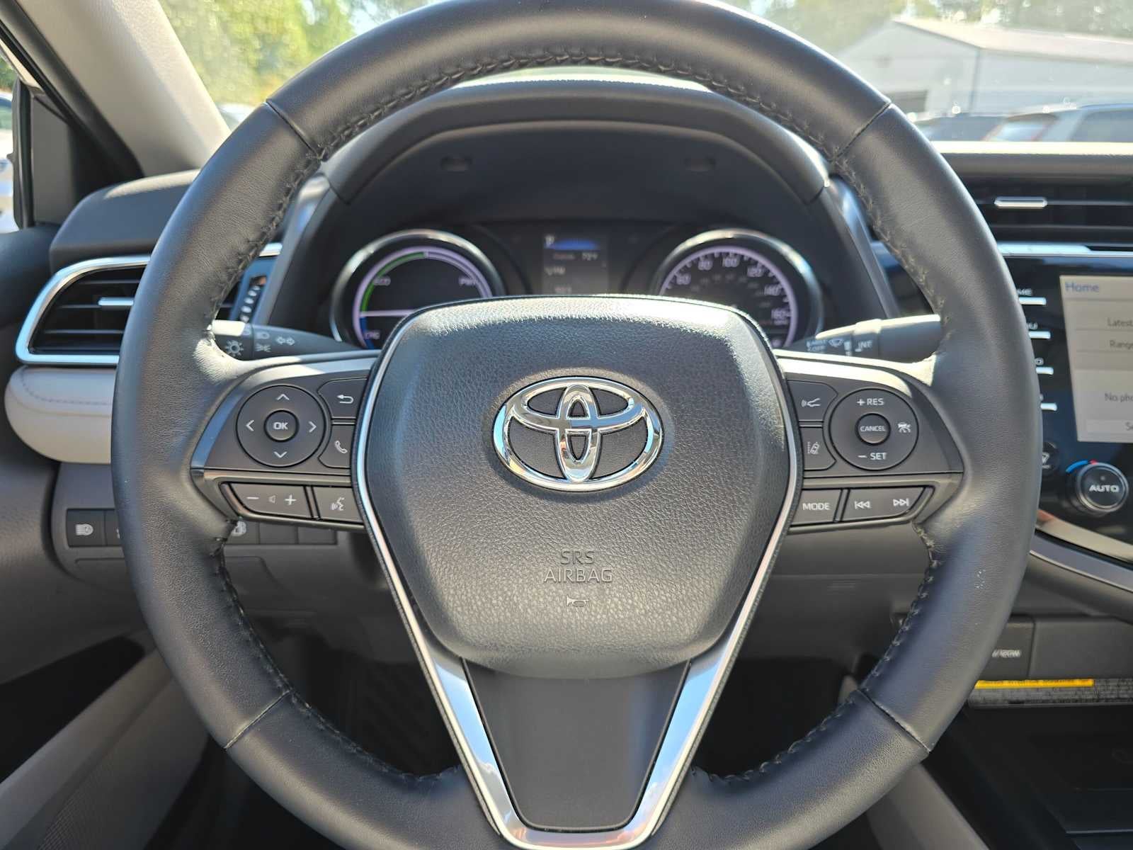 2018 Toyota Camry Hybrid SE