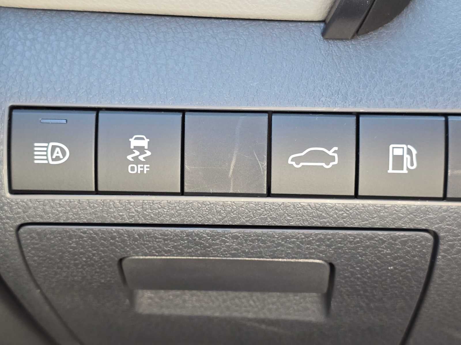 2018 Toyota Camry Hybrid SE