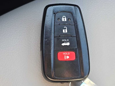 2018 Toyota Camry Hybrid SE