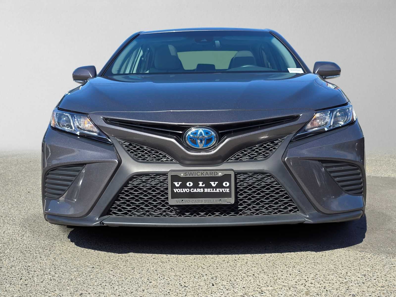 2018 Toyota Camry Hybrid SE