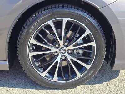 2018 Toyota Camry Hybrid SE