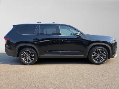 2025 Toyota Grand Highlander Hybrid MAX Platinum