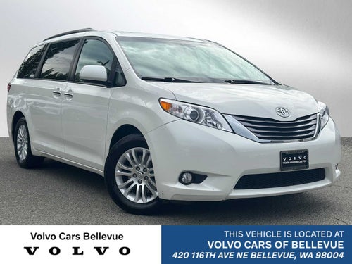 2017 Toyota Sienna XLE