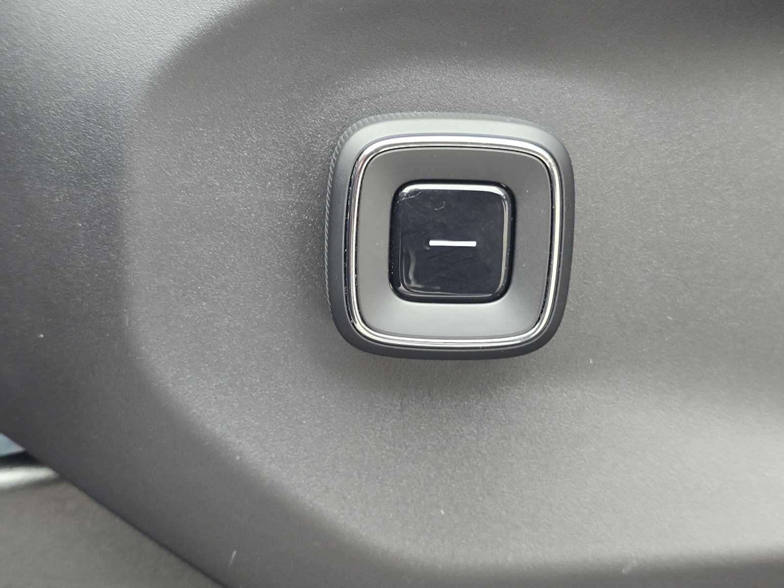 2026 Volvo EX90 Ultra