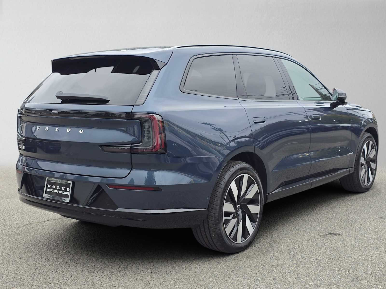 2026 Volvo EX90 Ultra