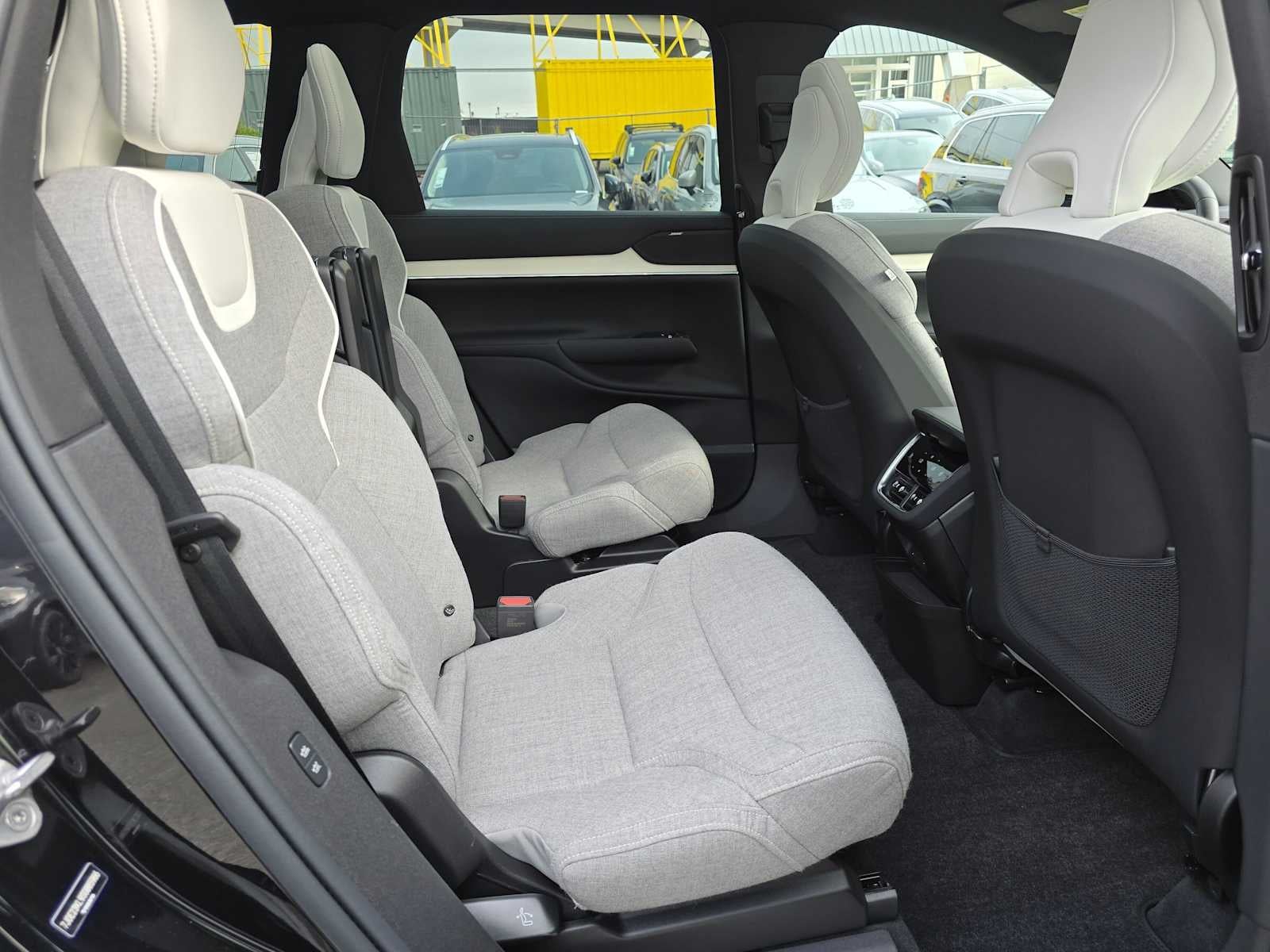 2025 Volvo EX90 Ultra