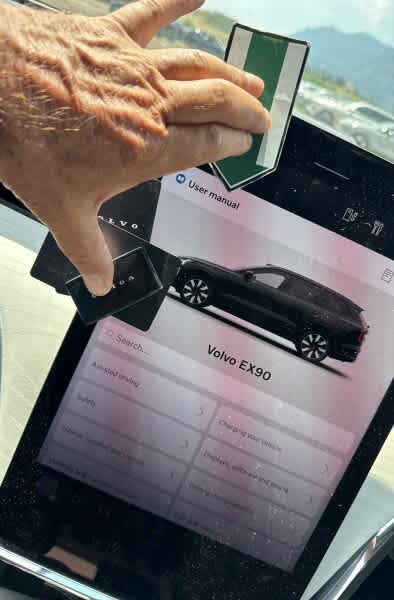 2025 Volvo EX90 Ultra