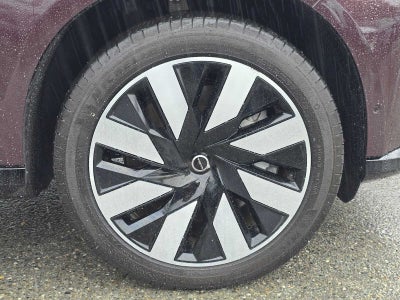 2025 Volvo EX90 Plus
