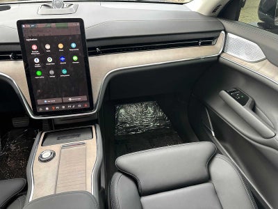 2025 Volvo EX90 Ultra