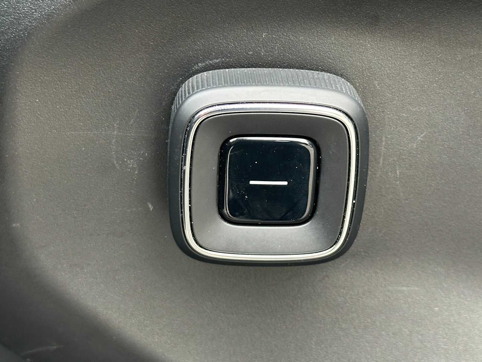 2025 Volvo EX90 Ultra